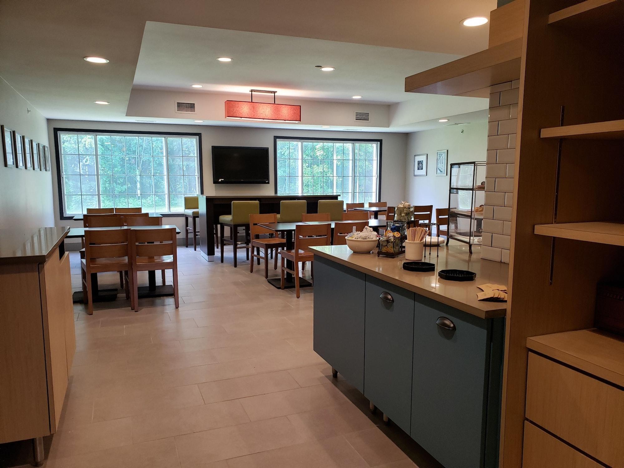 Country & By Radisson, Detroit Lakes, Mn 3* Detroit Lakes