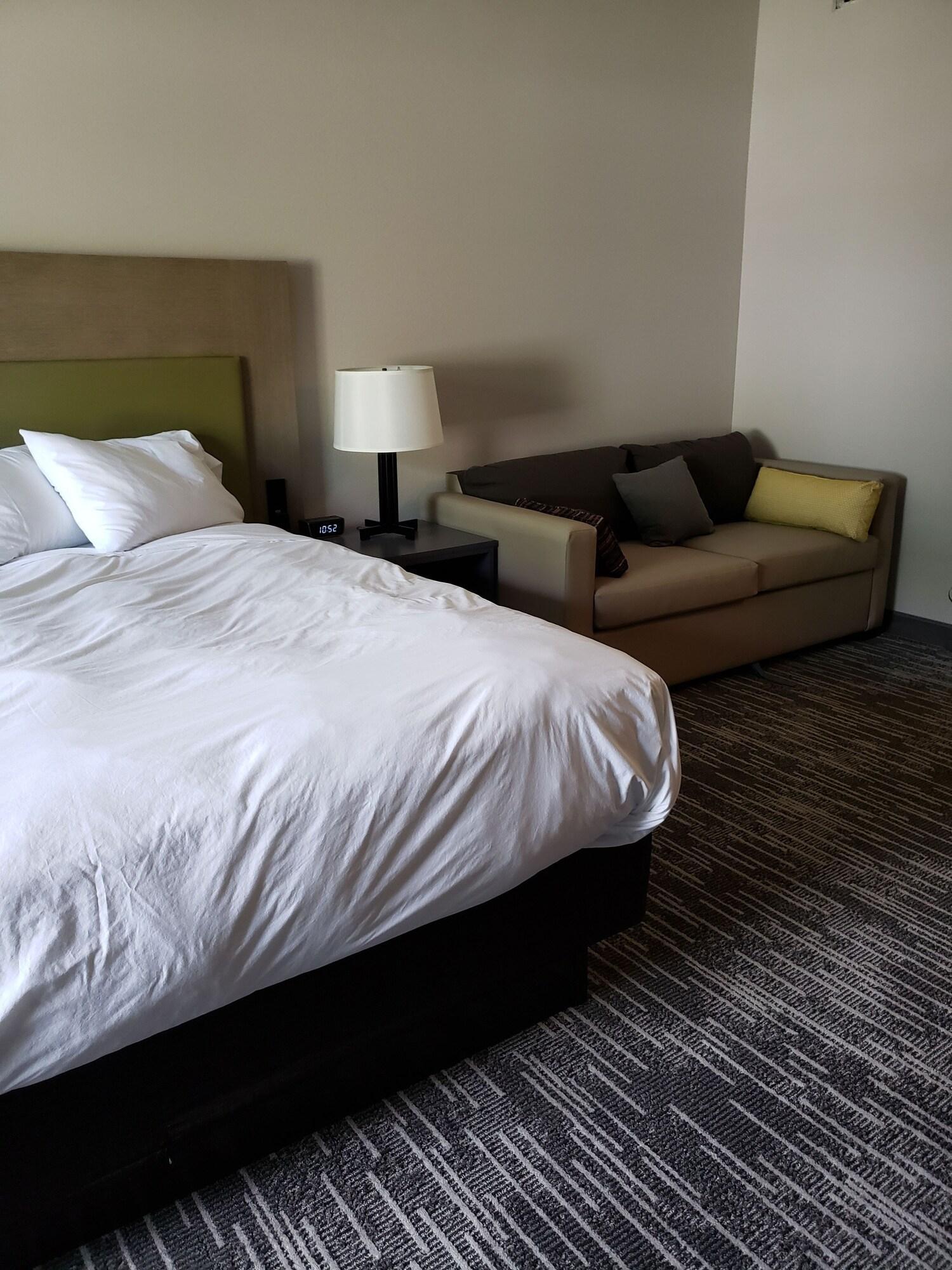 Country & By Radisson, Detroit Lakes, Mn Hotel Detroit Lakes