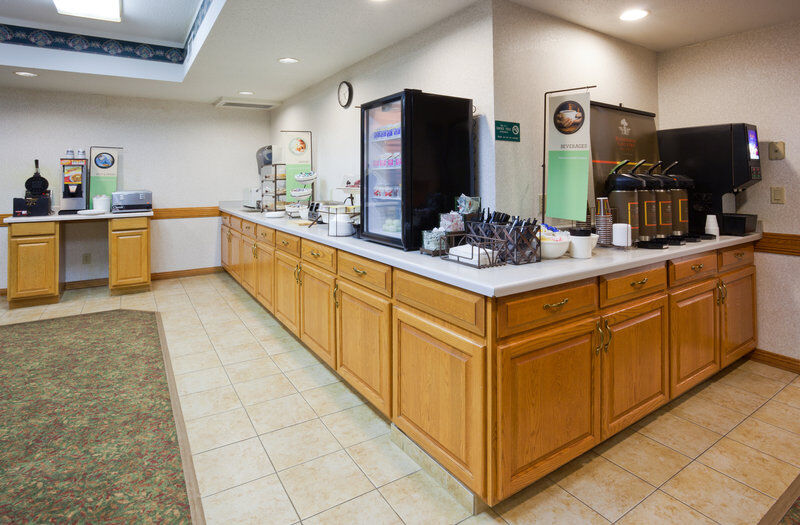 Country & By Radisson, Detroit Lakes, Mn